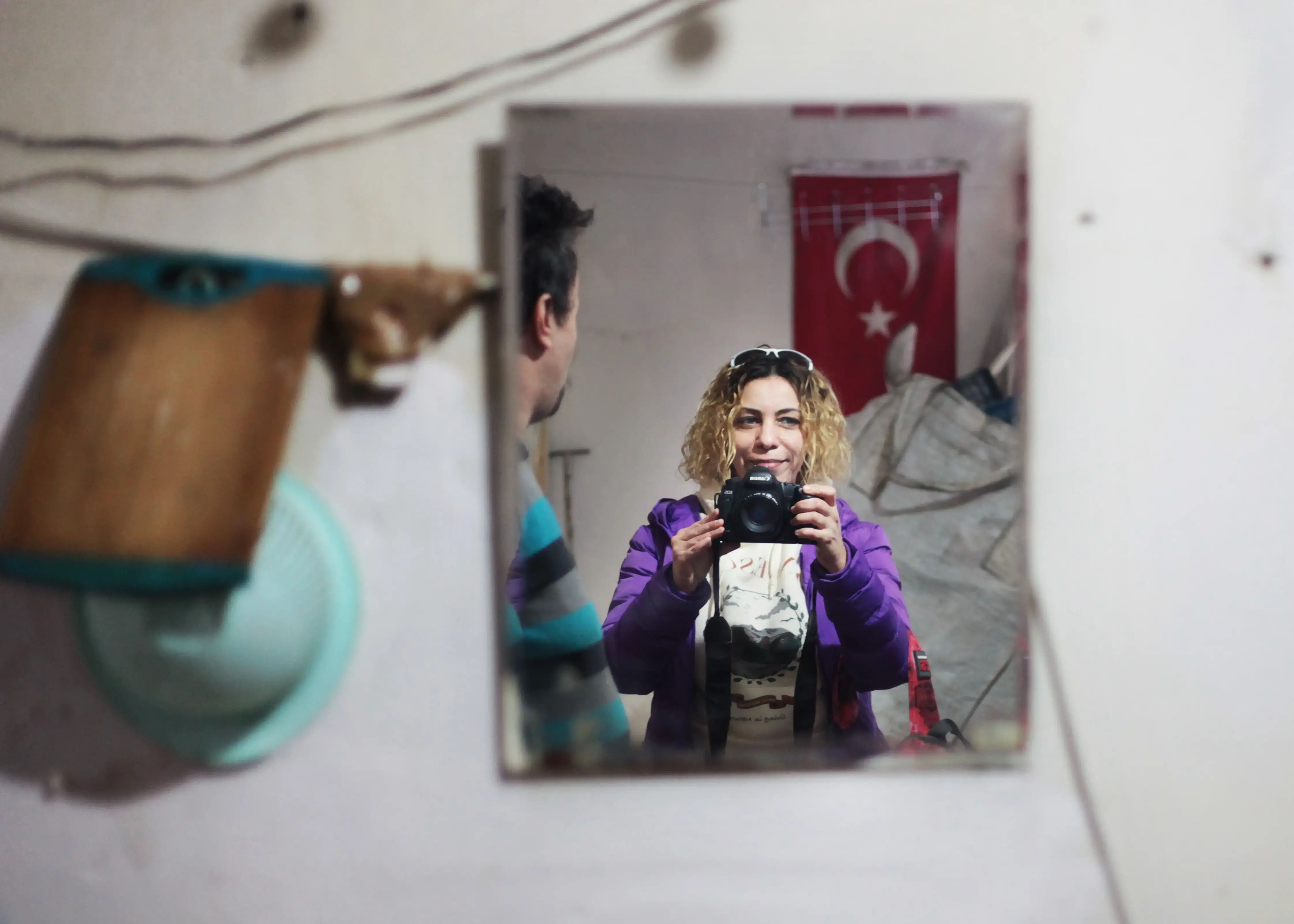 Photographer Özge Ergin takes photos in isolated neighborhoods of İstanbul. Photo: Özge Ergin.