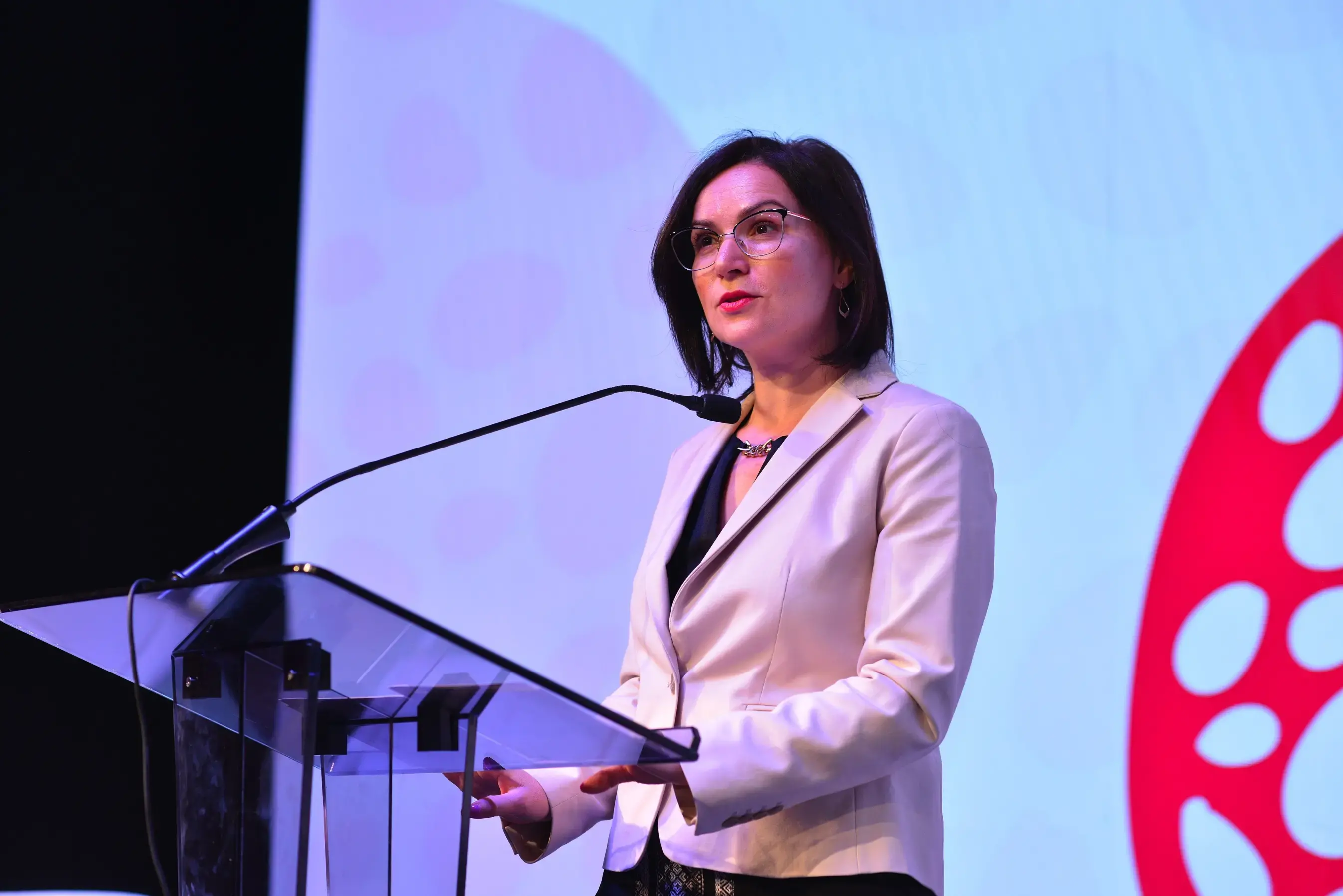 Asya Varbanova, UN Women Türkiye Country Director, is giving an opening speech. Photo: UN Women